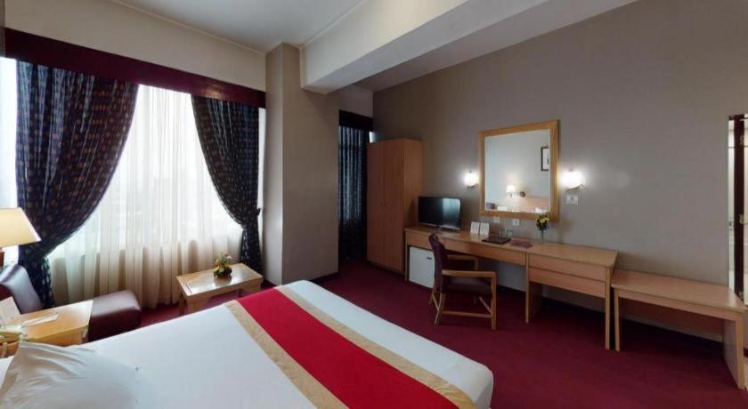 Great Eastern Hotel Quezon City Ngoại thất bức ảnh